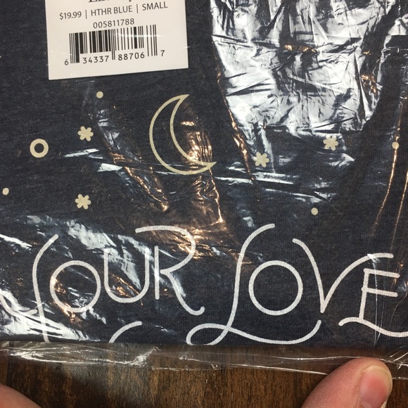 Women’s Salt + Light T-Shirt YOUR LOVE LORD REACHES TO THE HEAVENS SZ S Blue NWT - Picture 2 of 6